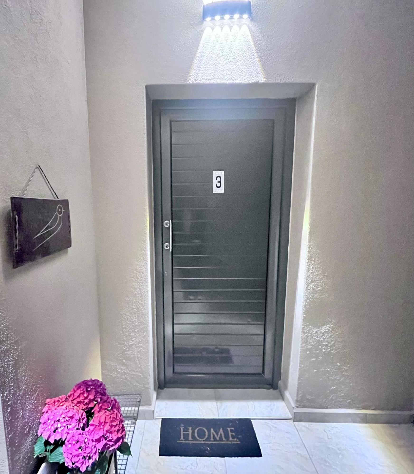 Crystal - Apartment With Garden & Parking كوموتيني المظهر الخارجي الصورة